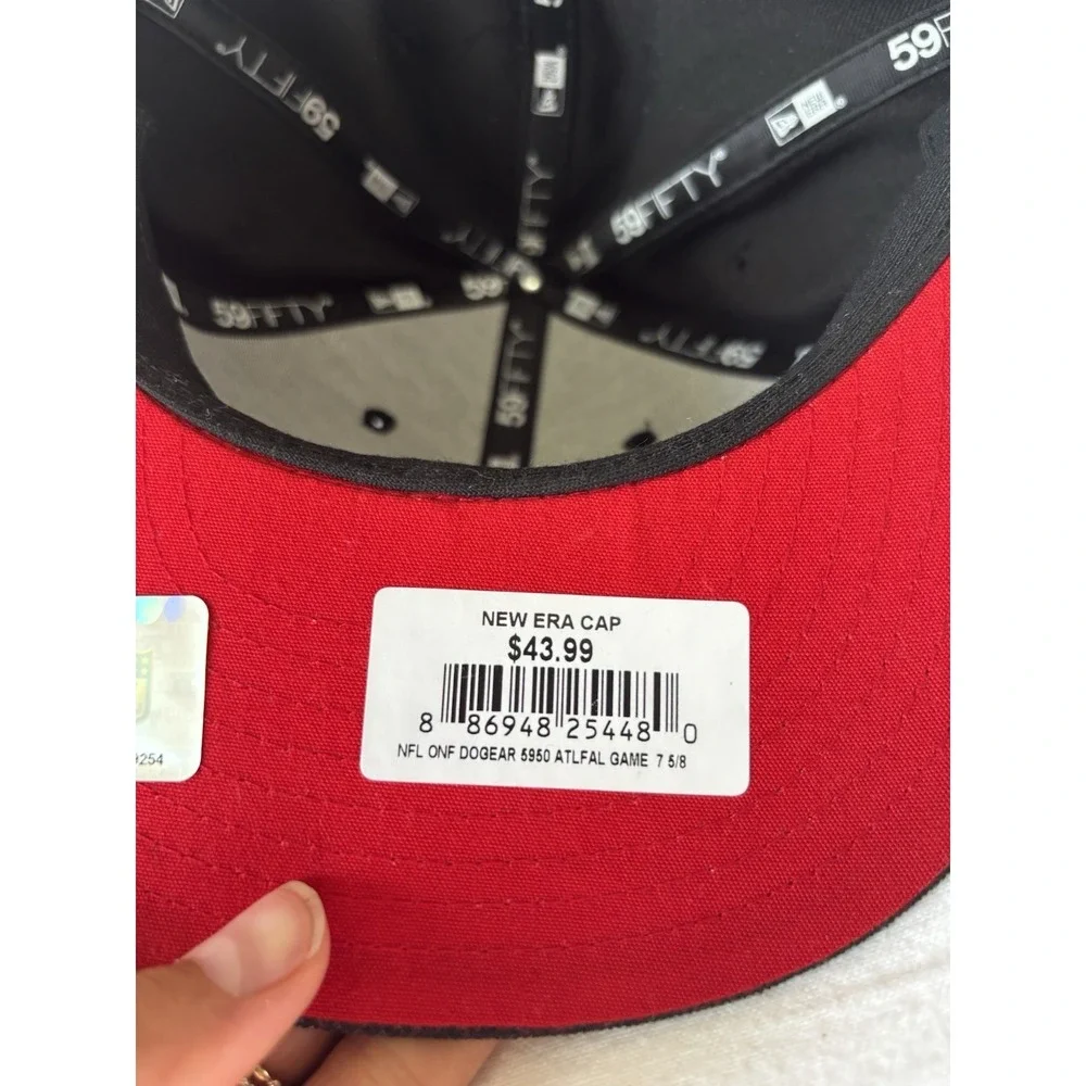 NFL Men's Atlanta Falcons Red/Black New Era Dog Ear Flat Bill Hat 7 5/8 6 Panel